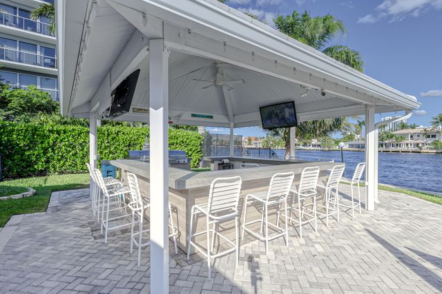 6299 Bay Club Drive 3, Fort Lauderdale, FL 33308