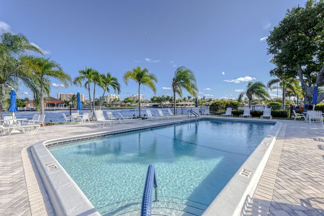 6299 Bay Club Drive 3, Fort Lauderdale, FL 33308