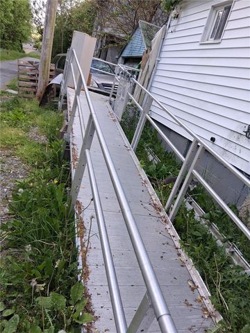 43 Besco St, Clarksville, PA 15322