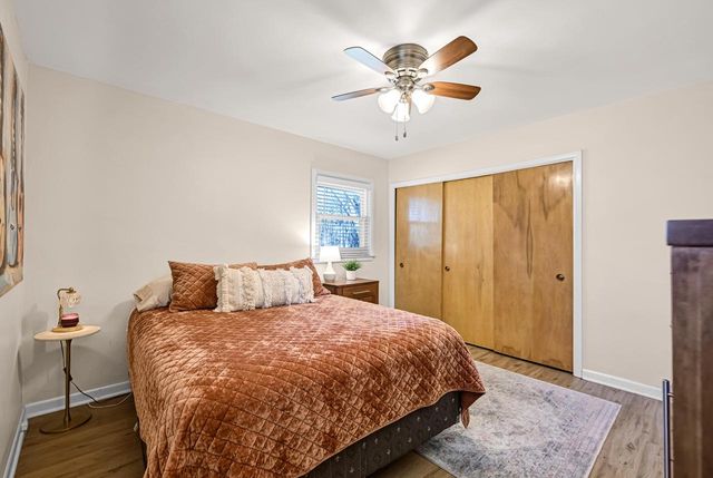 1213 Main STREET, Delafield, WI 53018