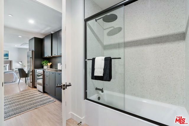 3688 Overland Avenue 641, Los Angeles, CA 90034