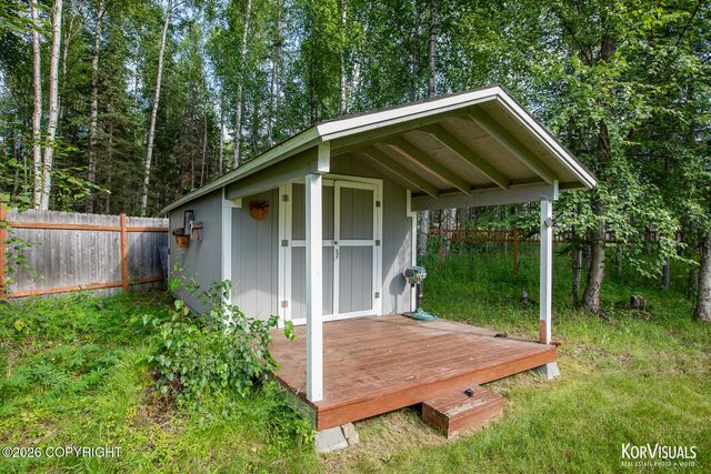 2101 S Countrywood Drive, Wasilla, AK 99623