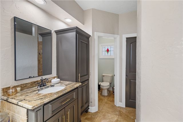 3001 Red Fox Ridge, Bentonville, AR 72712