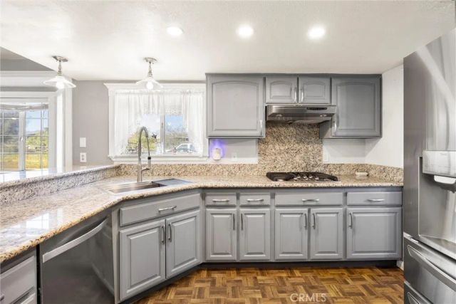 21725 Pinewood, Perris, CA 92570