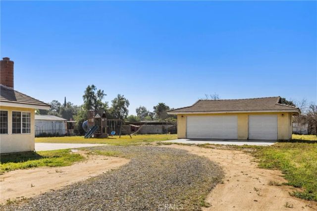 21725 Pinewood, Perris, CA 92570