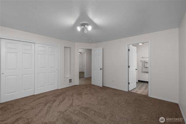 402 E Hiawatha Boulevard, Shelton, WA 98584