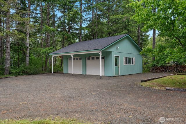 402 E Hiawatha Boulevard, Shelton, WA 98584