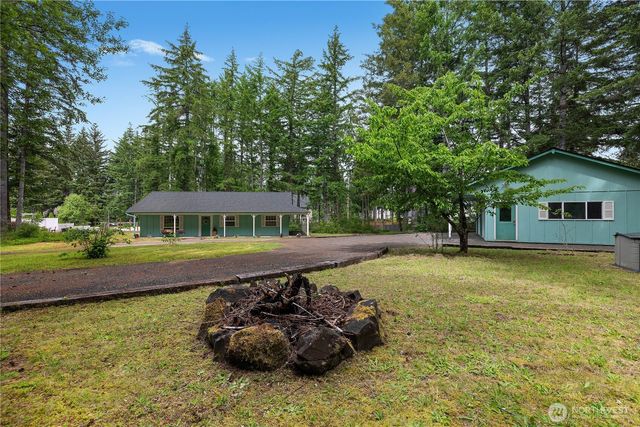 402 E Hiawatha Boulevard, Shelton, WA 98584
