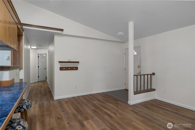402 E Hiawatha Boulevard, Shelton, WA 98584