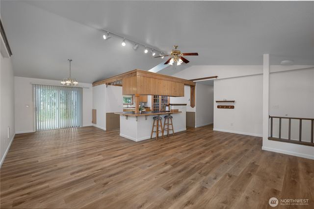 402 E Hiawatha Boulevard, Shelton, WA 98584