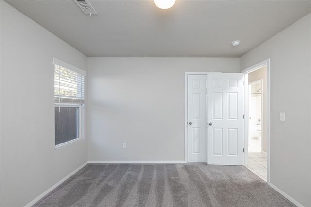 1044 S Kingfisher Lane, Fayetteville, AR 72701