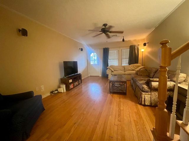 526 Nebraska Street, Norman, OK 73069