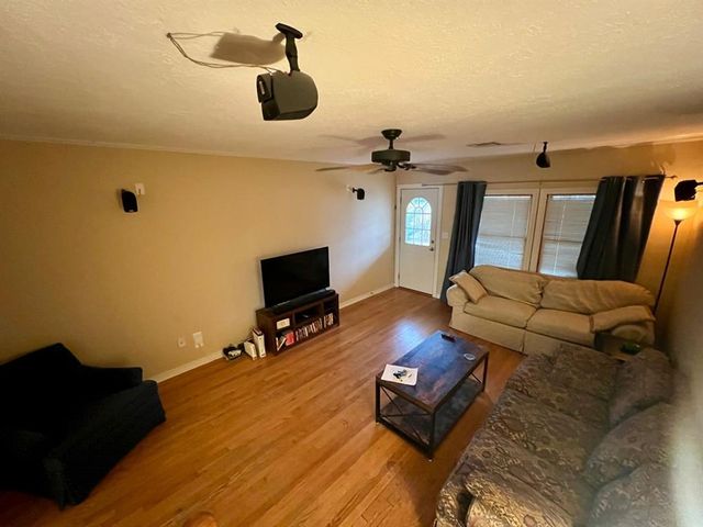 526 Nebraska Street, Norman, OK 73069