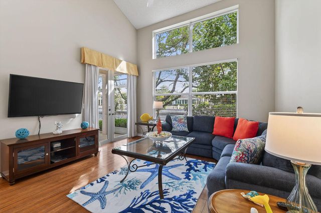 2074 Mainsail Circle, Jupiter, FL 33477