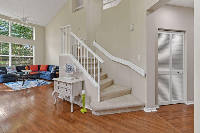 2074 Mainsail Circle, Jupiter, FL 33477