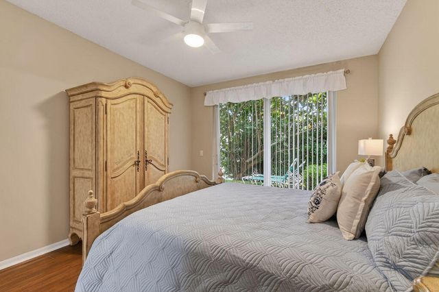 2074 Mainsail Circle, Jupiter, FL 33477