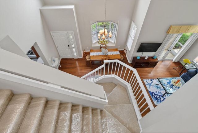 2074 Mainsail Circle, Jupiter, FL 33477