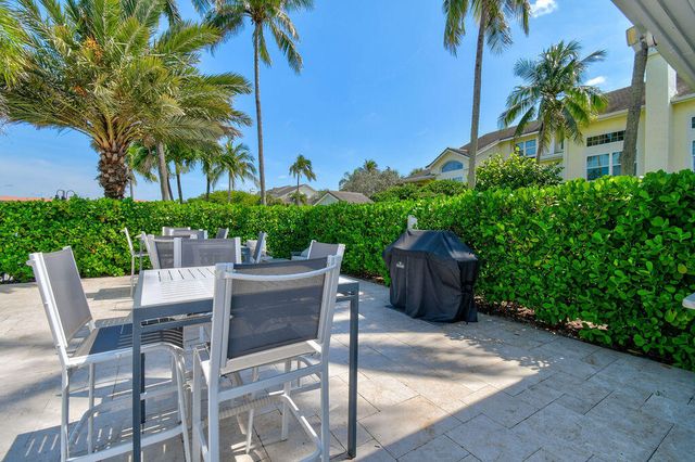 2074 Mainsail Circle, Jupiter, FL 33477