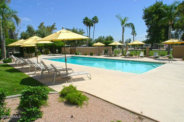 10960 N 67TH Avenue 156, Glendale, AZ 85304