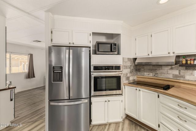 10960 N 67TH Avenue 156, Glendale, AZ 85304