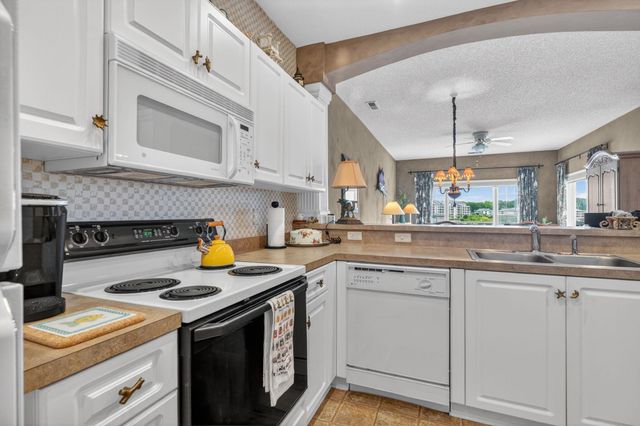 4609 Lightkeepers Way Unit 11H, Little River, SC 29566