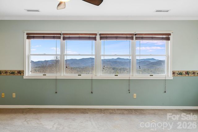 200 Duck Drive, Mars Hill, NC 28754