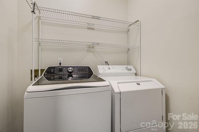 200 Duck Drive, Mars Hill, NC 28754