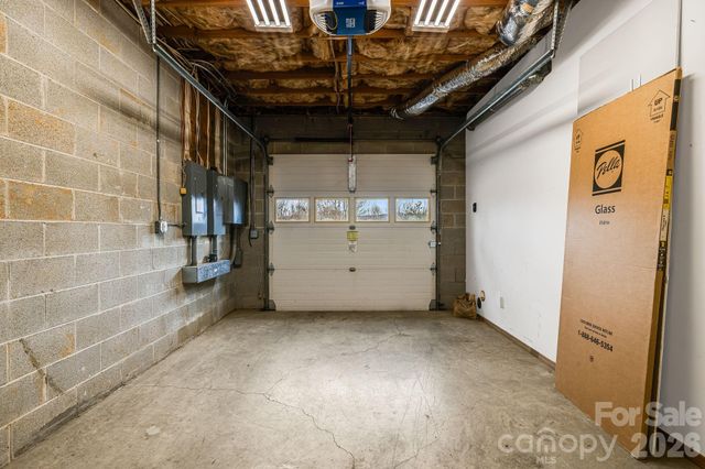 200 Duck Drive, Mars Hill, NC 28754