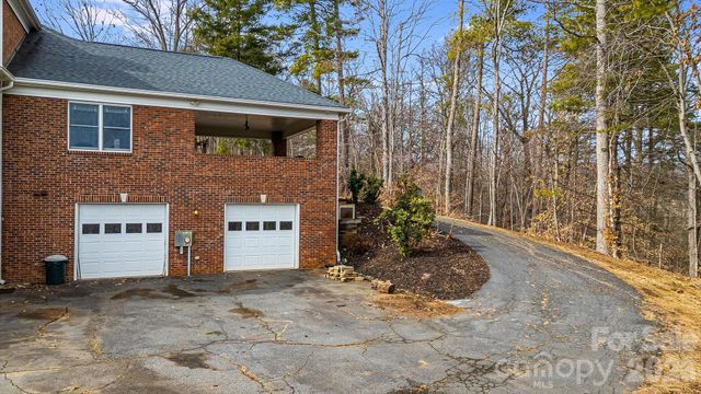 200 Duck Drive, Mars Hill, NC 28754
