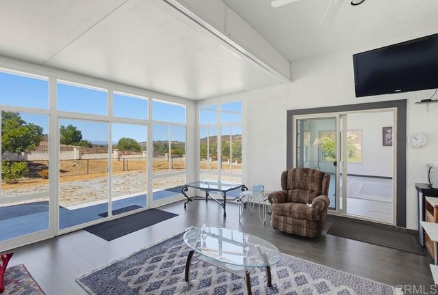 9770 Quail Canyon Rd, El Cajon, CA 92021