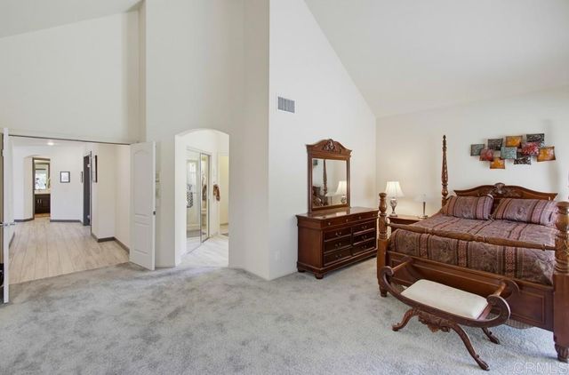 9770 Quail Canyon Rd, El Cajon, CA 92021