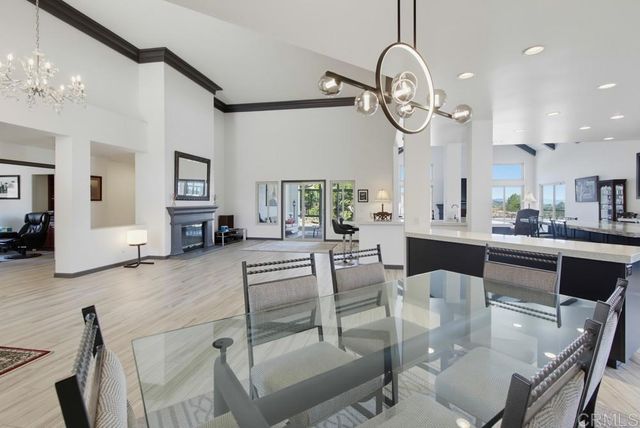 9770 Quail Canyon Rd, El Cajon, CA 92021