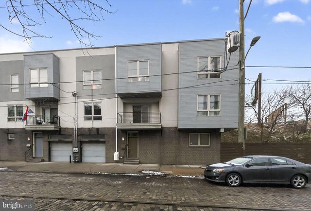 920 N FRONT ST, Philadelphia, PA 19123