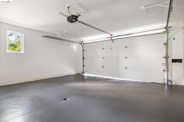36 Highgate Rd, Kensington, CA 94707