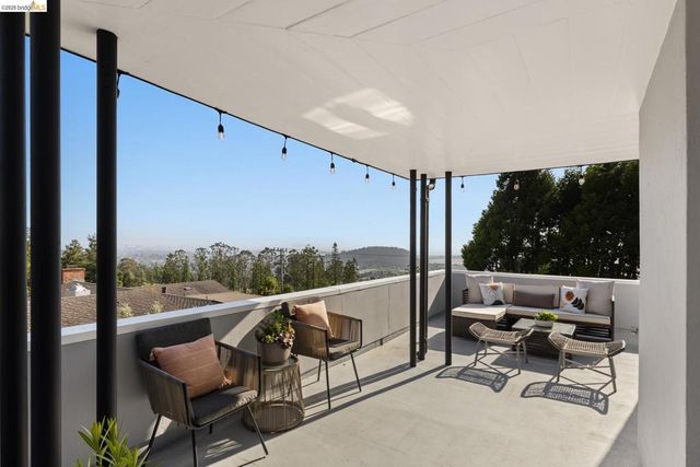 36 Highgate Rd, Kensington, CA 94707