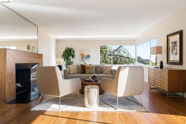 36 Highgate Rd, Kensington, CA 94707