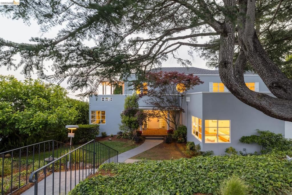 Image 88 of property listing at 36 Highgate Rd, Kensington, CA 94707