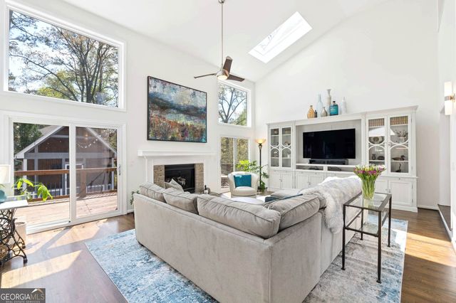 10045 Bankside Drive, Roswell, GA 30076