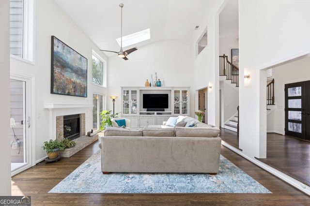 10045 Bankside Drive, Roswell, GA 30076