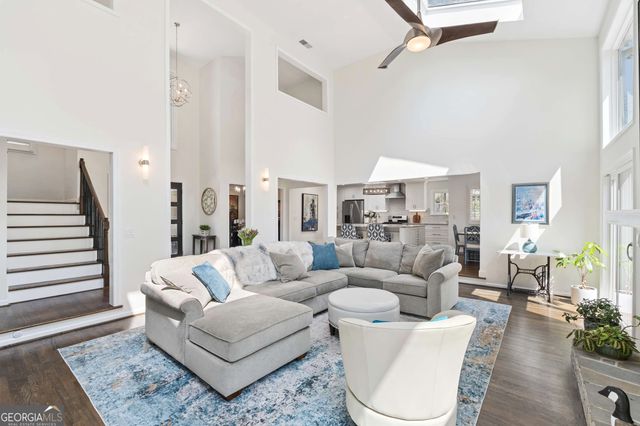 10045 Bankside Drive, Roswell, GA 30076