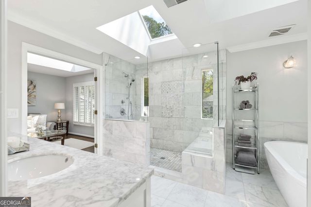 10045 Bankside Drive, Roswell, GA 30076