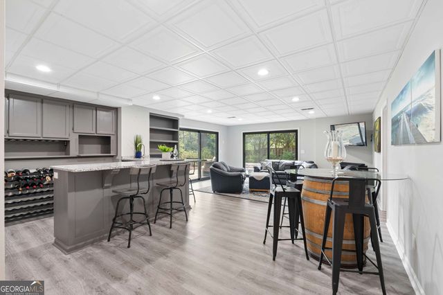 10045 Bankside Drive, Roswell, GA 30076