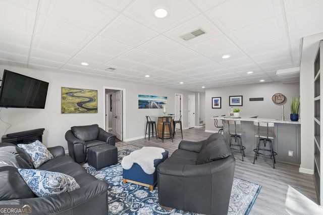 10045 Bankside Drive, Roswell, GA 30076