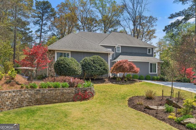 10045 Bankside Drive, Roswell, GA 30076