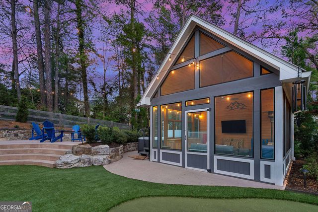 10045 Bankside Drive, Roswell, GA 30076