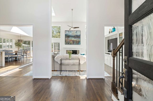 10045 Bankside Drive, Roswell, GA 30076