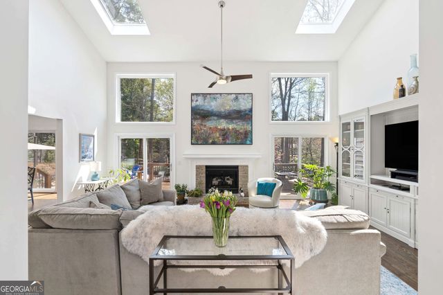 10045 Bankside Drive, Roswell, GA 30076