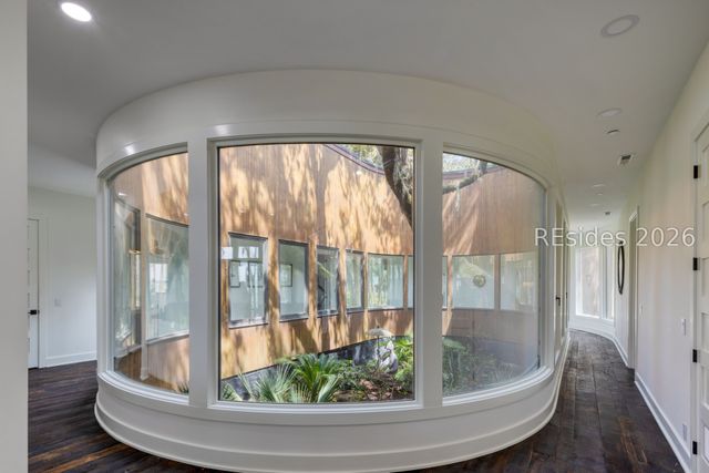 100 Brams Point Road, Hilton Head Island, SC 29926