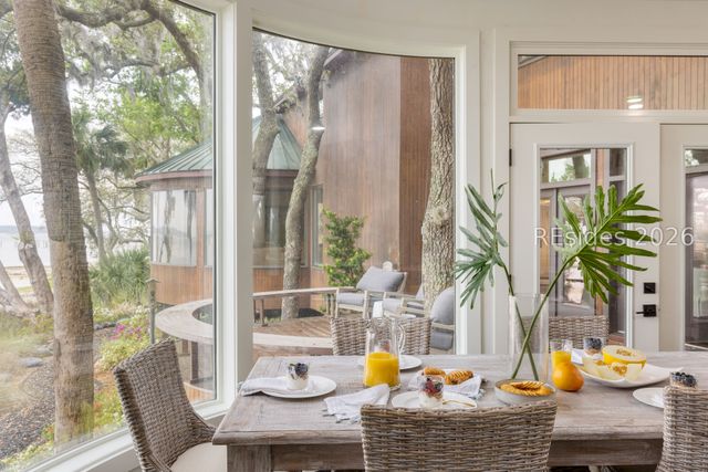 100 Brams Point Road, Hilton Head Island, SC 29926