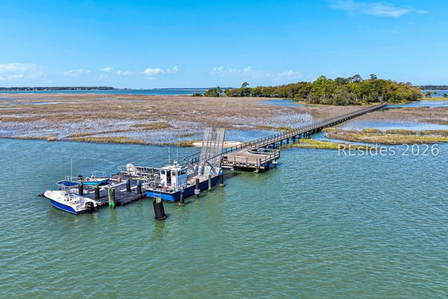 100 Brams Point Road, Hilton Head Island, SC 29926